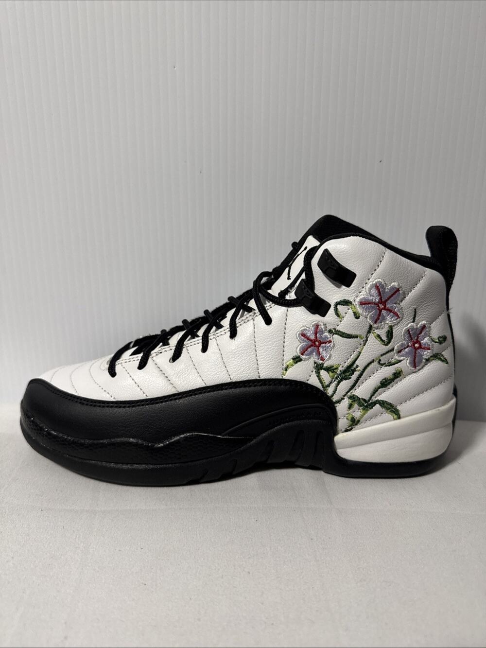 Air Jordan 12 Retro GS Floral Black White Youth Size 6Y DR6956-100 Brand NWT